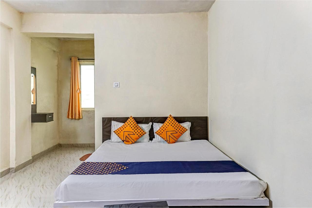 Spot On 81689 New Saiba Lodging Pune Exterior foto